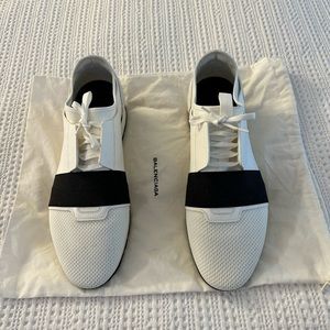 Men’s white Balenciaga sneakers. Size 11 US